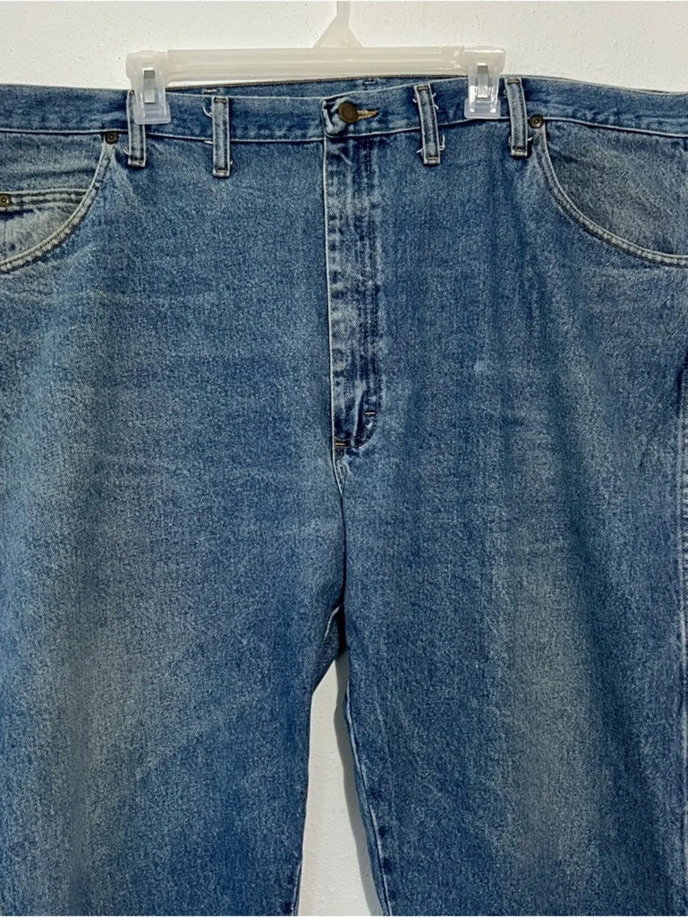 Wrangler Men Jeans Straight Fit 5 Pockets Style Denim Blue Jeans Size 46”x 30” - Picture 5 of 14